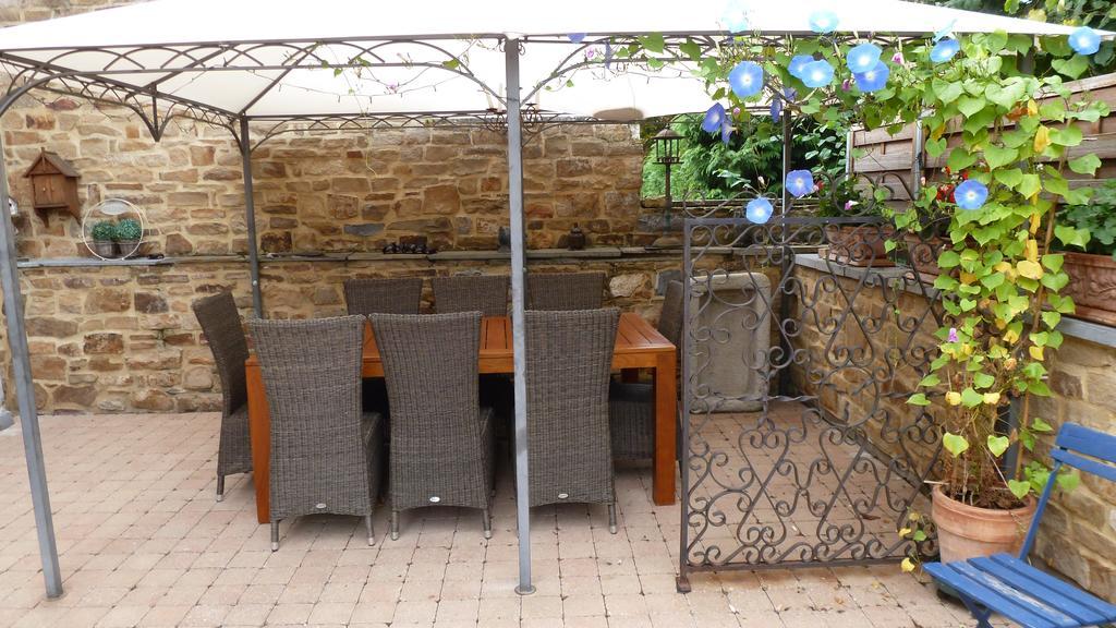 B&B Aux Anges Profondeville Dış mekan fotoğraf