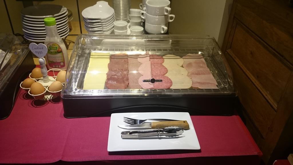 B&B Aux Anges Profondeville Dış mekan fotoğraf